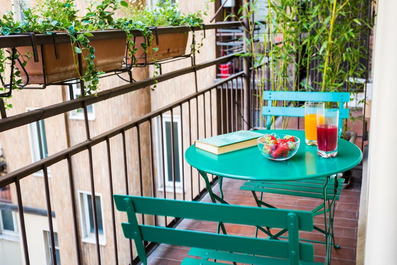 Lovely Studio With Terrace In The Heart Of ミラノ エクステリア 写真